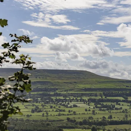 Holiday home Penhill *