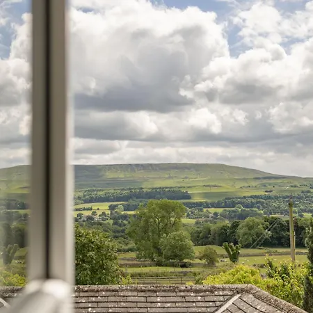 Holiday home Penhill