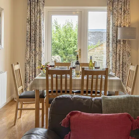 Holiday home Penhill